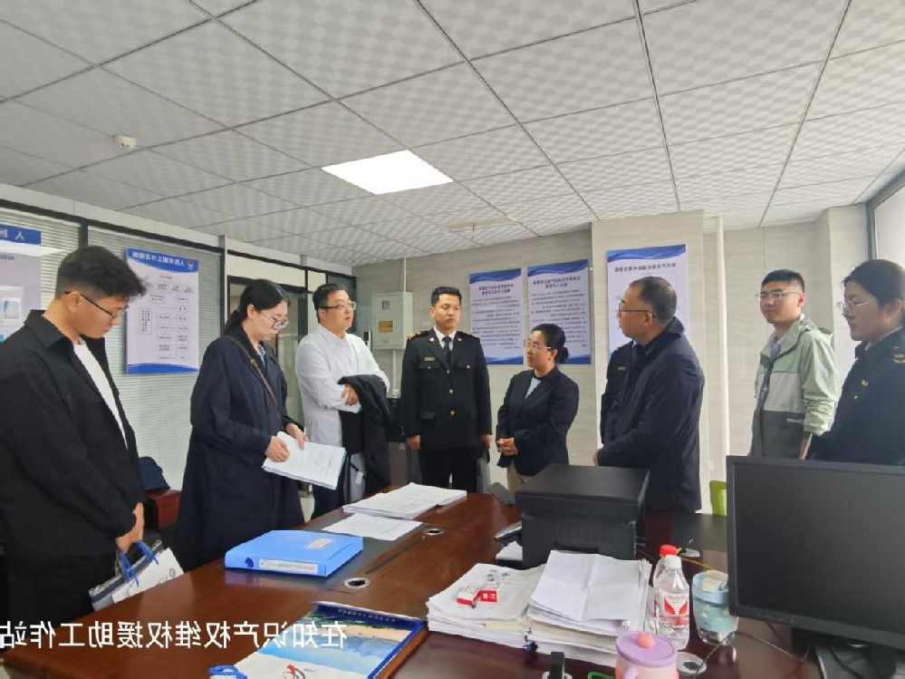 天水经开区联合多部门入企宣传 知识产权惠企政策